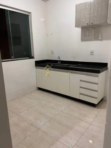 Casa à venda no bairro Palmeiras, Ibirité, 2 Quartos, 2 Vagas, 2 Pavimentos