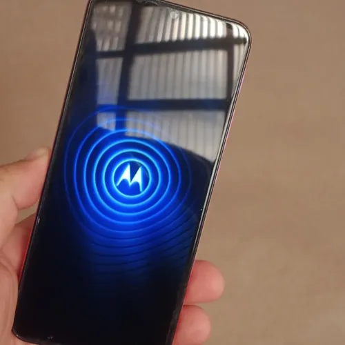 Vendo Motorola G20 novo com documento e na caixa