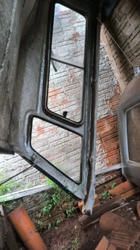 Vendo capota para F1000