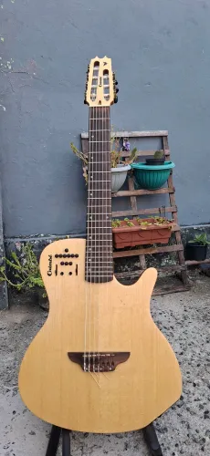 Violao caimbe 7 cordas MIDI novissímo