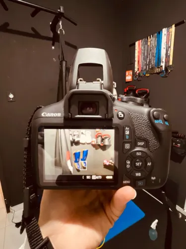 Canon T7 18-55