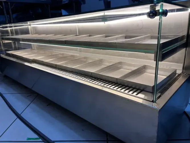 Estufa para salgado em aço inox, para sua padaria, Vidro reto parafusado. Sob medida.