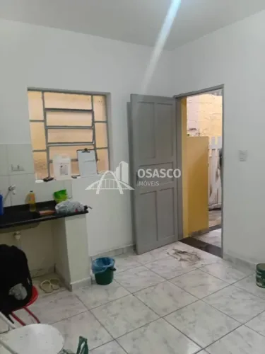 Casa 3 cômodos para locação - Vila Yolanda