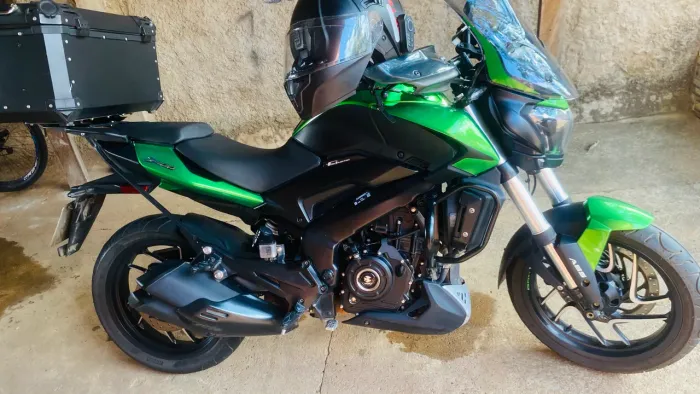 Dominar 400