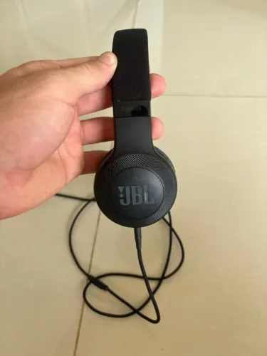 Headphone JBL Tune 500 Preto Original c/ Microfone Dobrável Usado