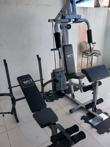 Aparelho de musculação