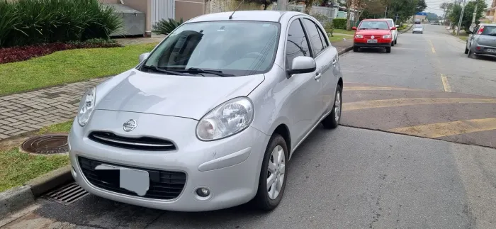 Nissan March SV 1.6 16V Flex Fuel 2014