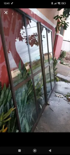 Porta 2,20m altura 3m comprimento