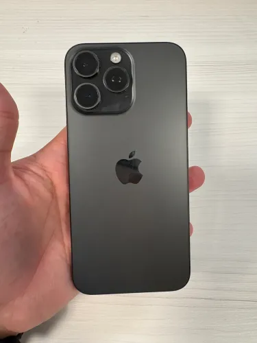 Vendo iPhone 15 pro max 1T