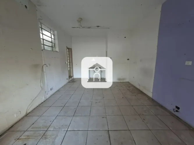 Imóvel Comercial à venda no Bairro Martins
