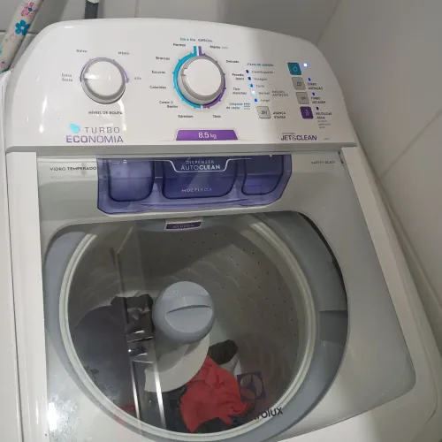 Máquina de lavar roupa Electrolux clear jet 8,5kg
