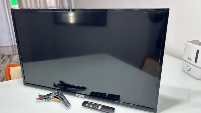 SMART TV 32 TLC 