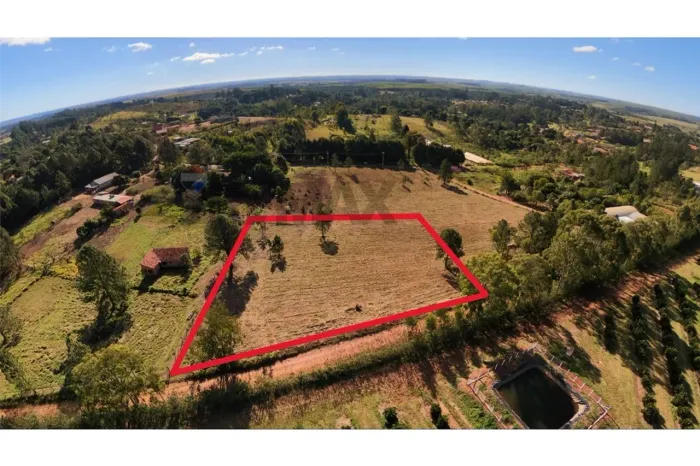 Terreno à venda Campos Elíseos - Pardinho - SP