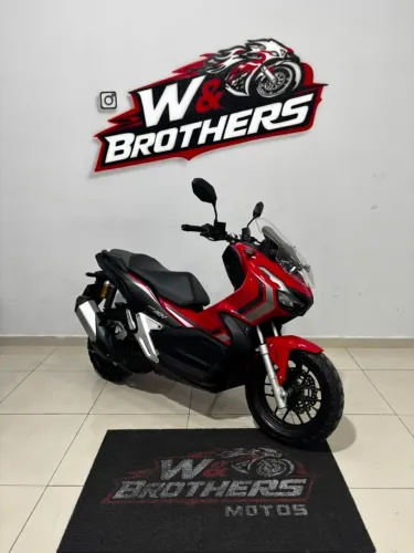 HONDA ADV 150 2024 (baixa km)