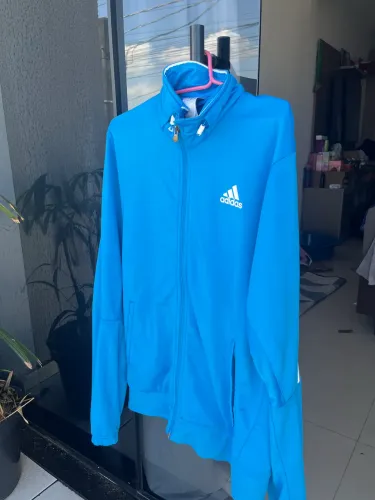 Vendo blusa da adidas original