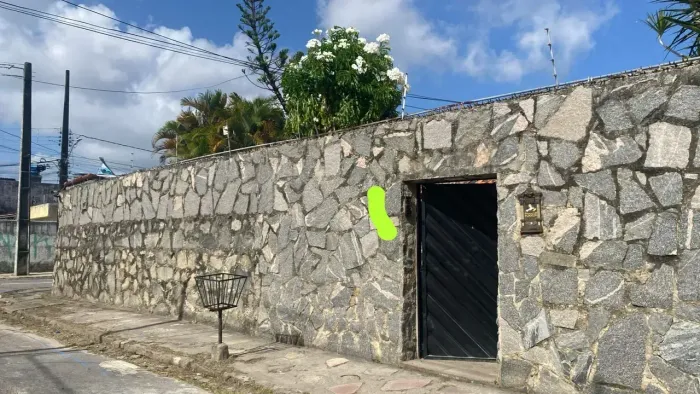 Imóvel para venda tem 900 metros quadrados com 3 quartos em Campo Grande - Recife - PE
