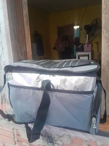 Bolsa Térmica MOR Cinza Multiuso com Bolsos Organizadores