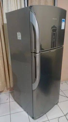 Geladeira Panasonic frost free 400L