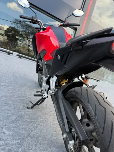 HONDA CB 300F TWISTER 2024