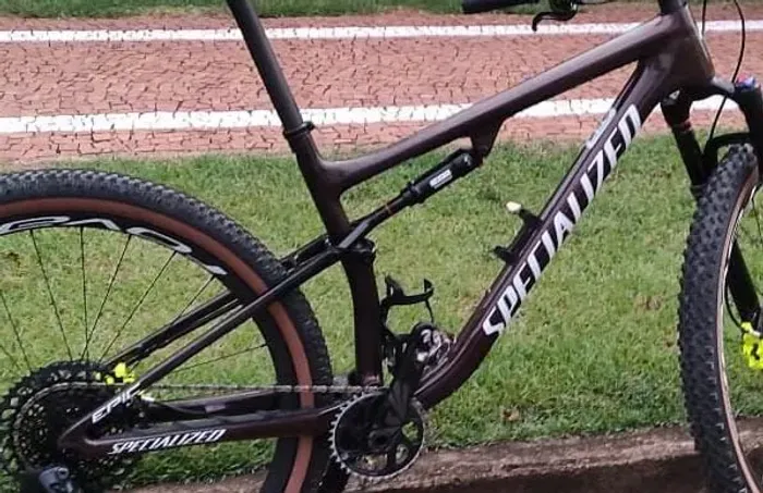*Quadro* Specilized Epic Race L(19)