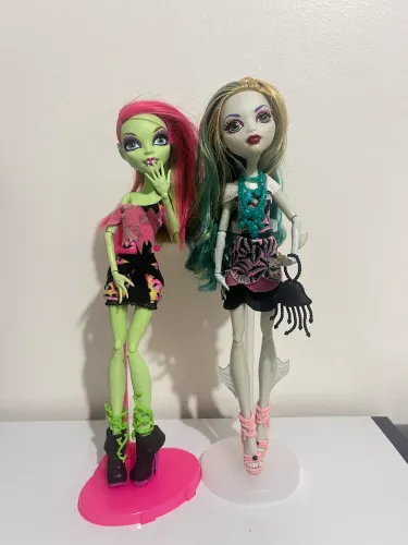 Monster high lote
