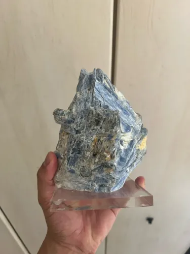Cianita Azul Bruta em Base de Acrílico - Espada de São Miguel 100% Natural