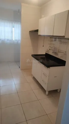 Apartamento Térreo para Locação com 02 Dormitórios no bairro Residencial Nato Vetorasso