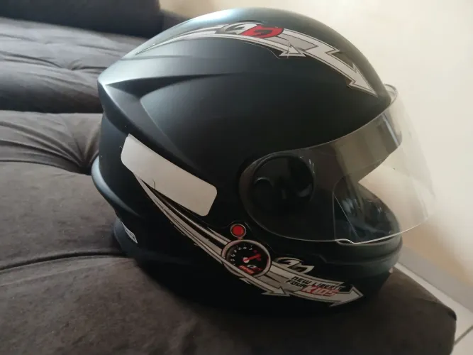 Vendo capacete