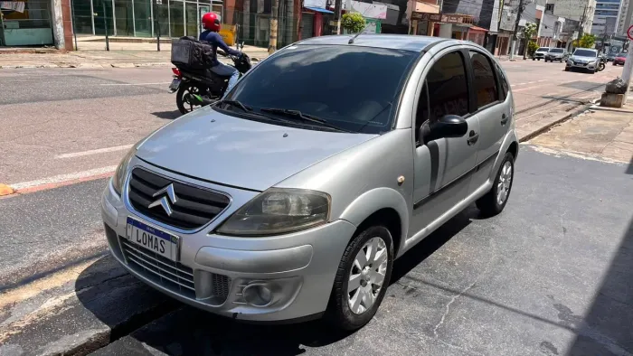 Citroen C3 GLX 1.4/ GLX Sonora 1.4 Flex 8V 5P 2012