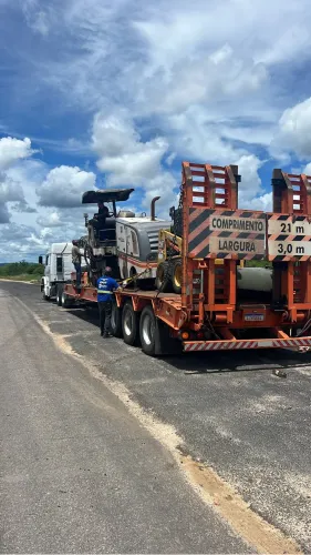 Carreta prancha 3 eixos com ABS