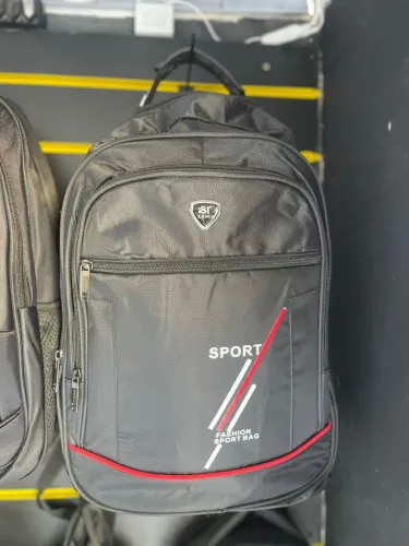 Mochila universitária promoção