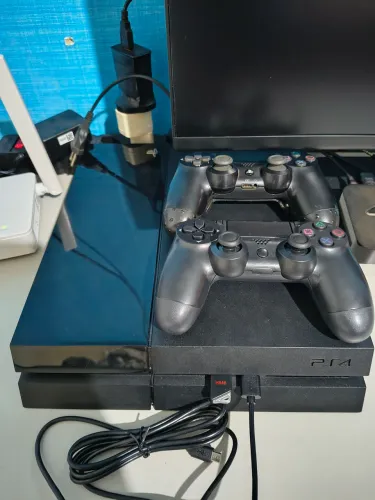 Vendo ou troco ps4