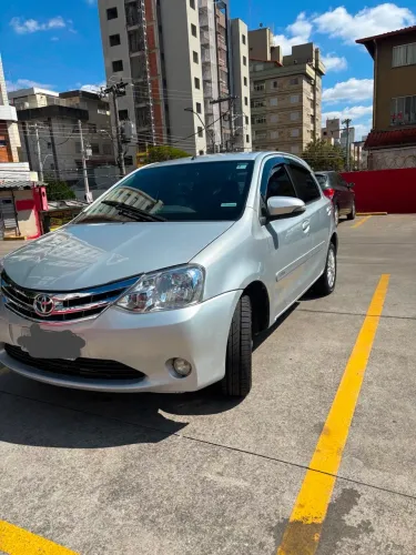Toyota Etios XLS 1.5 Flex 16V 5P Mec. 2015