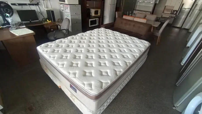 Cama box Queen size