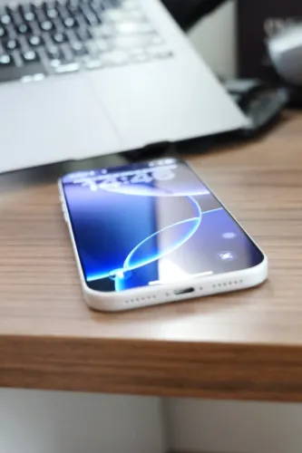 Vendo iphone 17 pro Max 256 silver