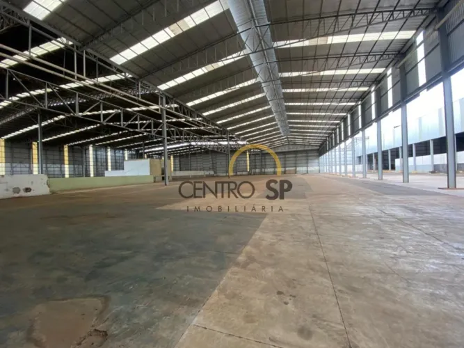Galpão no Distrio Industrial I - 4.305 m², pé direito de 12 metros - Locação