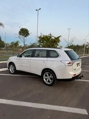Mitsubishi Outlander 3.0/ GT 3.0 V6 Aut. 2014