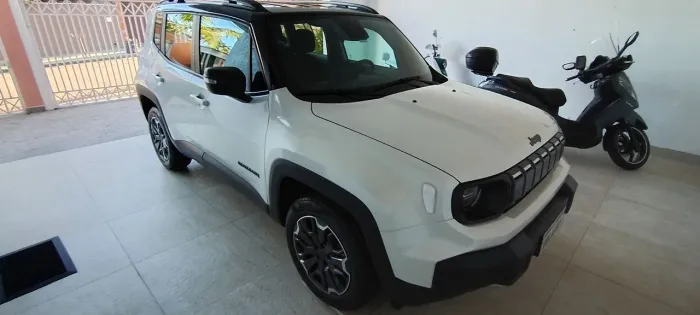 Jeep Renegade Altitude T270 1.3 TB Flex Aut. 2027