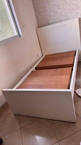 Cama solteiro 2m x 1m - ótima qualidade!