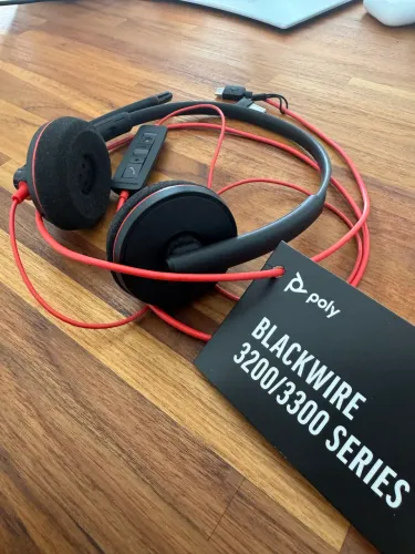 Headset Poly Blackwire C3220 USB - Plantronics