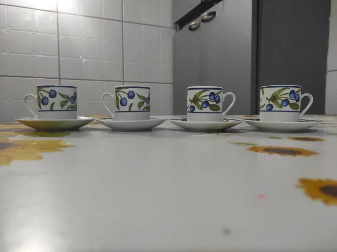 CONJUNTO DE XÍCARAS HERITAGE ORIGINAL PORCELANA FRANCESA1980