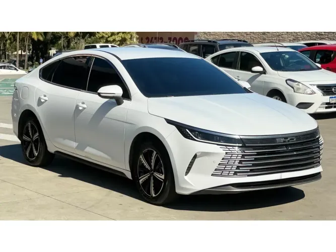 BYD King GL 1.5 16V Aut. (hibrido) 2025
