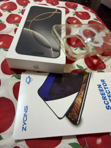 APPLE IPHOME 16 PRO MAX 256GB NATURAL TITANIUM 90% BATERIA