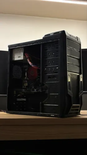 PC GAMER i3 3º Palaca de video GT 610 + SSD 120GB - Perfeito Estado!!