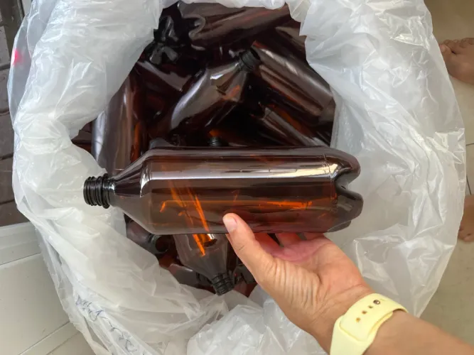 Garrafas plásticas 1L novas - lote com 58 unidades - R$ 50