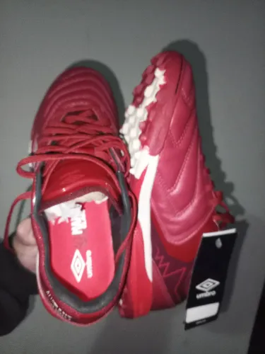 Chuteira Society umbro Master classe pro