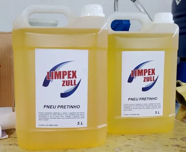 Pneu Pretinho