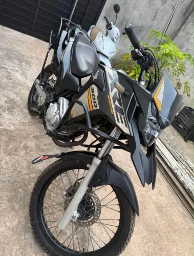 XRE 300/2022