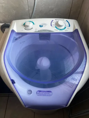 Maquina de lavar Electrolux turbo compacta 7kg