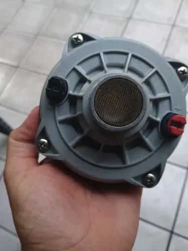 Corneta JBL D250X
